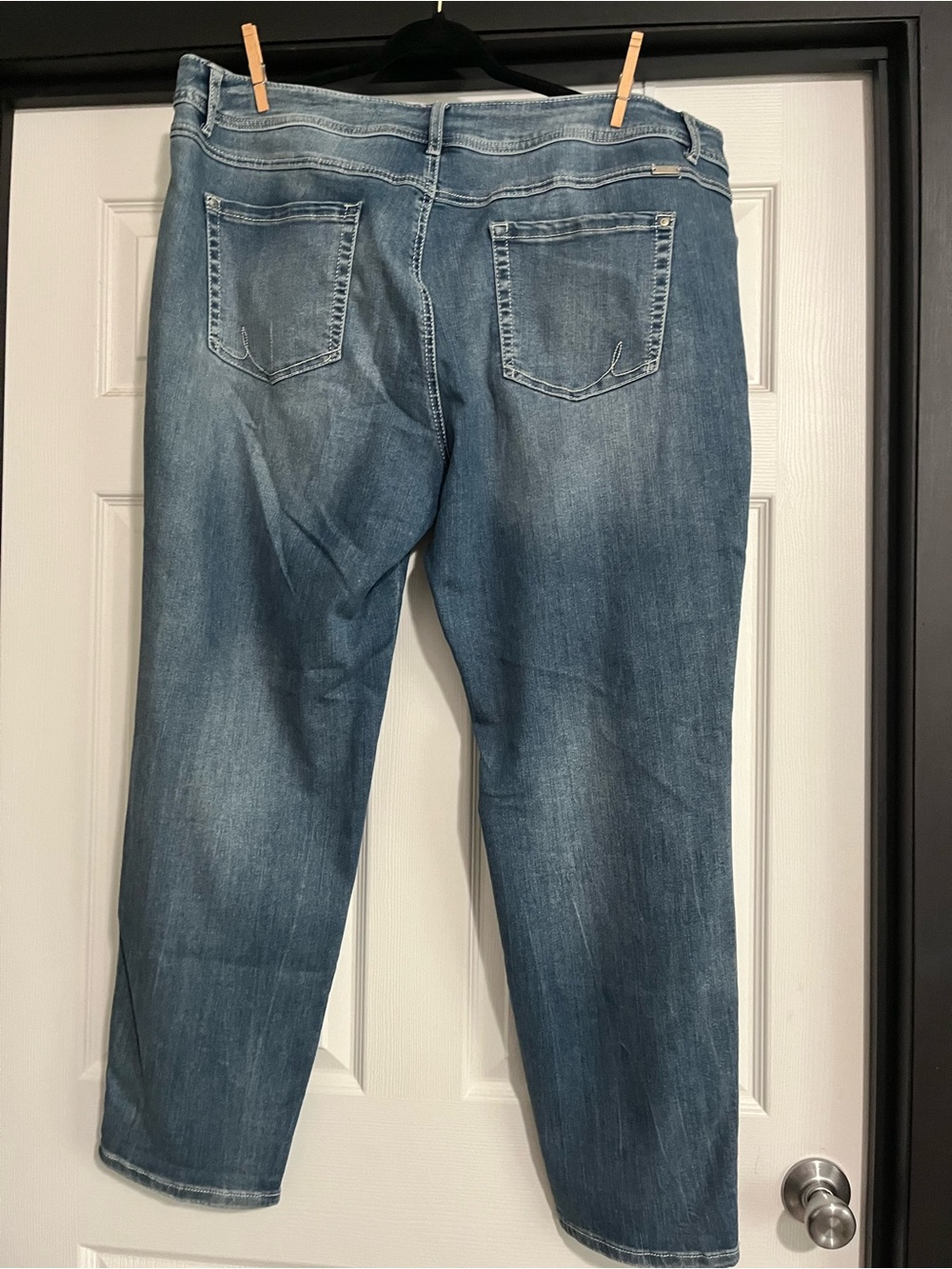 INC  Boyfriend Jeans - Picture 4 of 5
